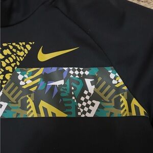 Nike Training Hoodie Men's M Black Pullover Graphic Swoosh Fleece